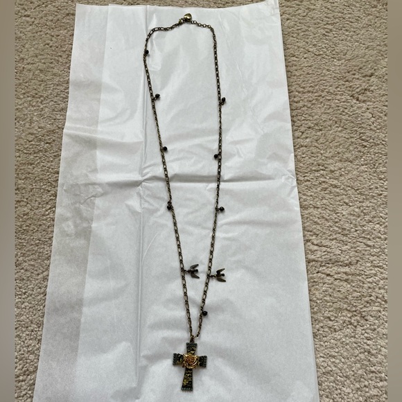 Betsey Johnson Cross Necklace on 34in Decorative Chain - Picture 3 of 6